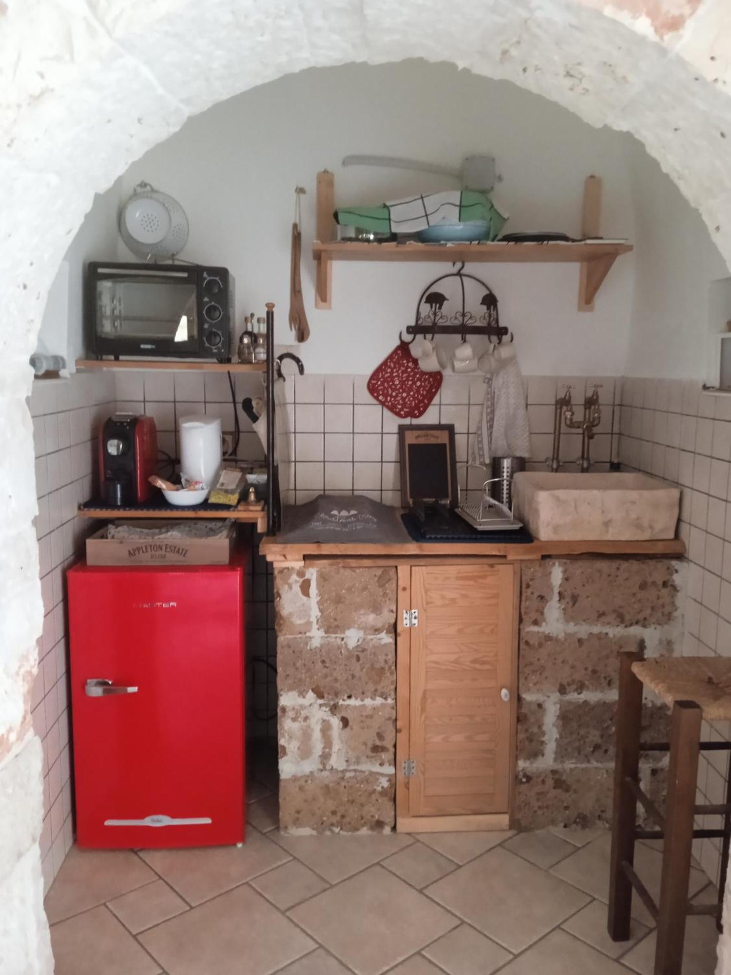 Gasphouse Villa Castellana Grotte Exterior photo